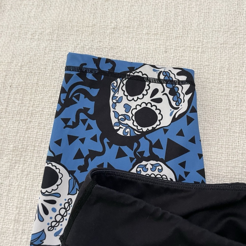 CVG Women's Squat Proof Blue‎ Leggings Women's XXL Rap Legends Print Gym EUC - Picture 5 of 5